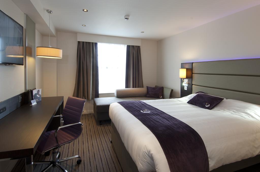 Premier Inn London Croydon West - Purley A23 ห้อง รูปภาพ