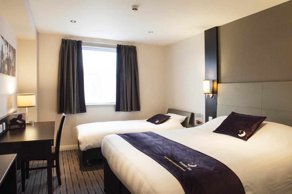 Premier Inn London Croydon West - Purley A23 ห้อง รูปภาพ