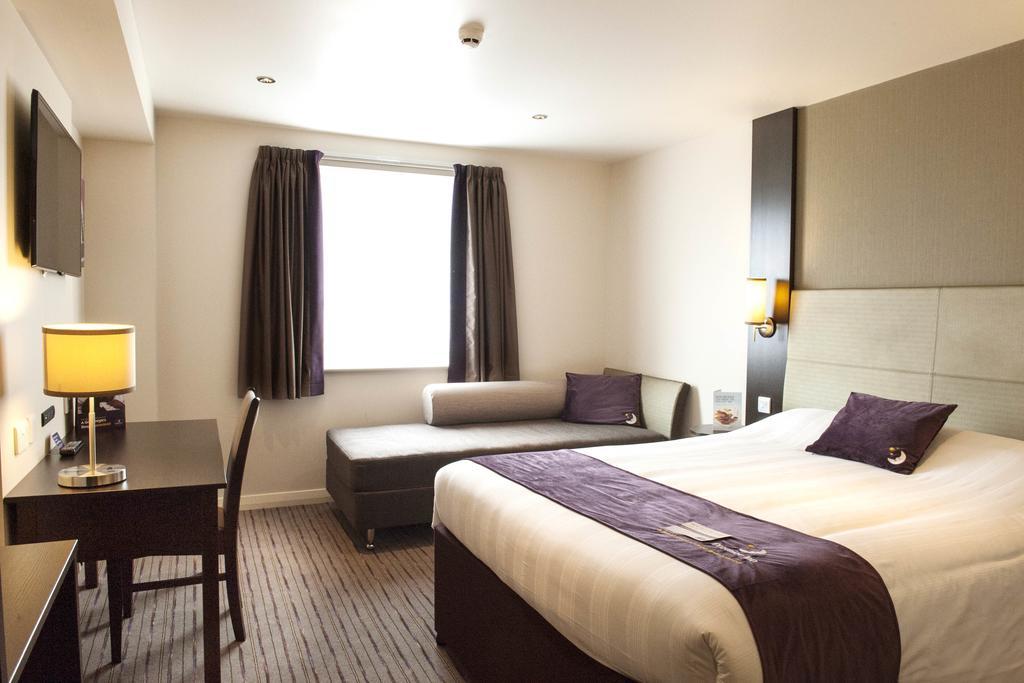 Premier Inn London Croydon West - Purley A23 ห้อง รูปภาพ