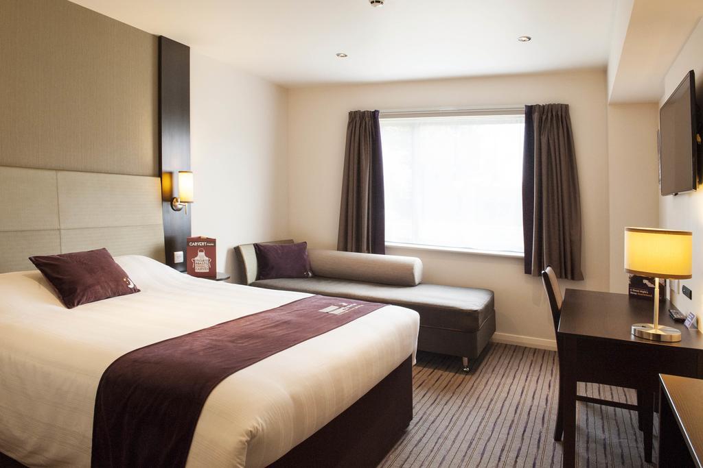 Premier Inn London Croydon West - Purley A23 ห้อง รูปภาพ